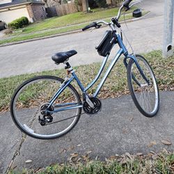 Giant Women Mountain Bike Like New Ready To  Used $275 Price FIRM// SEMINUEVA PRECIO FIRME $275