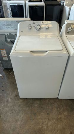 GE Top Load Washer - Multiple Cycles Large Capacity