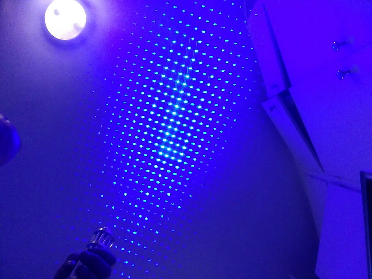 Laser