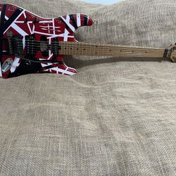 Jacobs EVH Relic Floyd Rose Electric Guitar/ Video