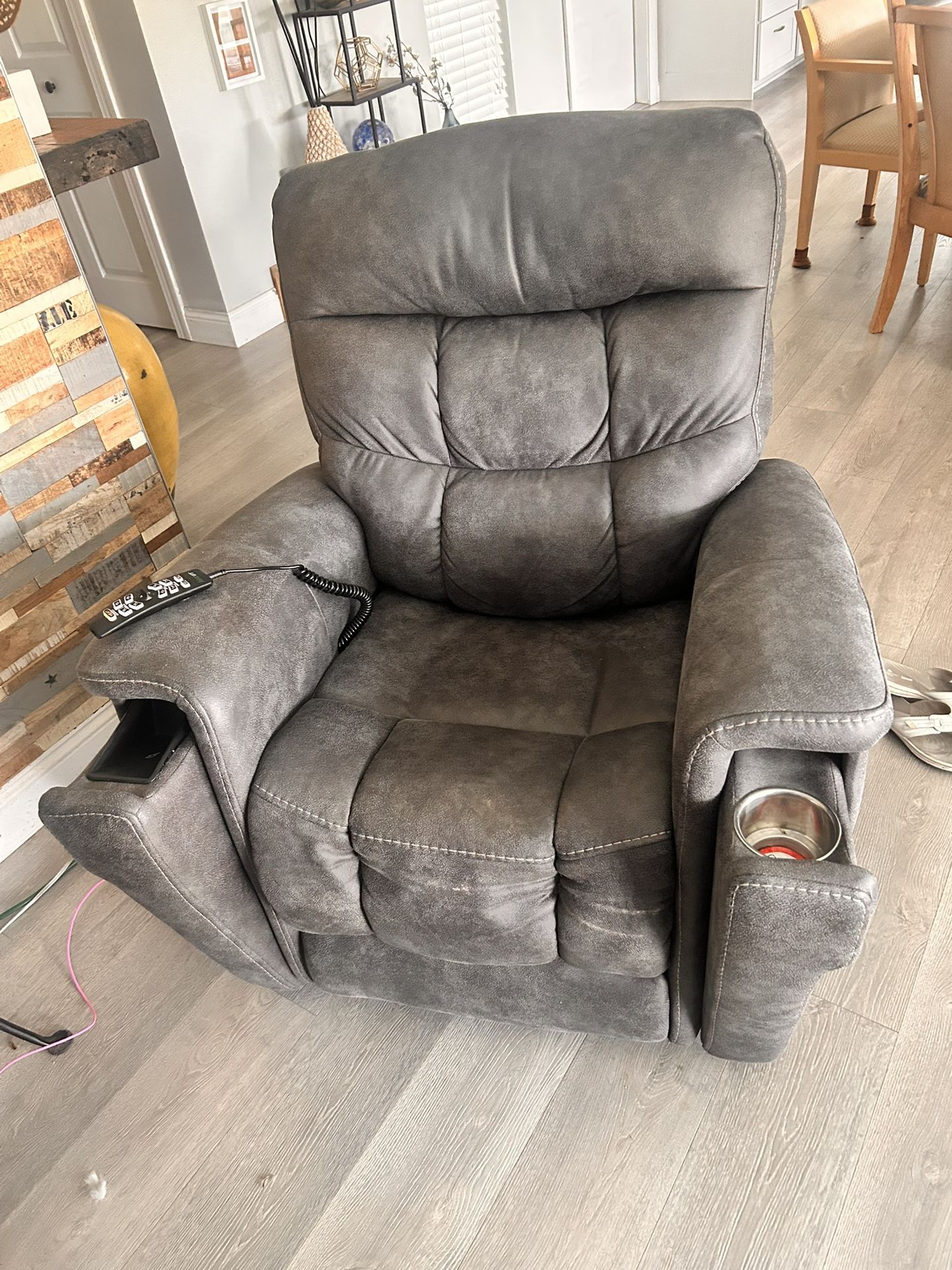 Reclining Lift Chair