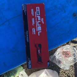 Múltitool Milwaukee 