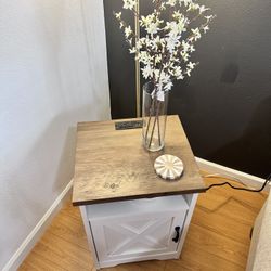 New End Tables  (2)