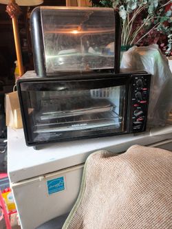 Toaster and toaster oven