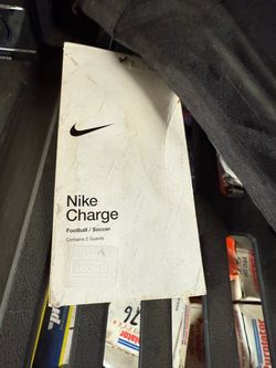 Nike Charge Football/Soccer Shin Guards