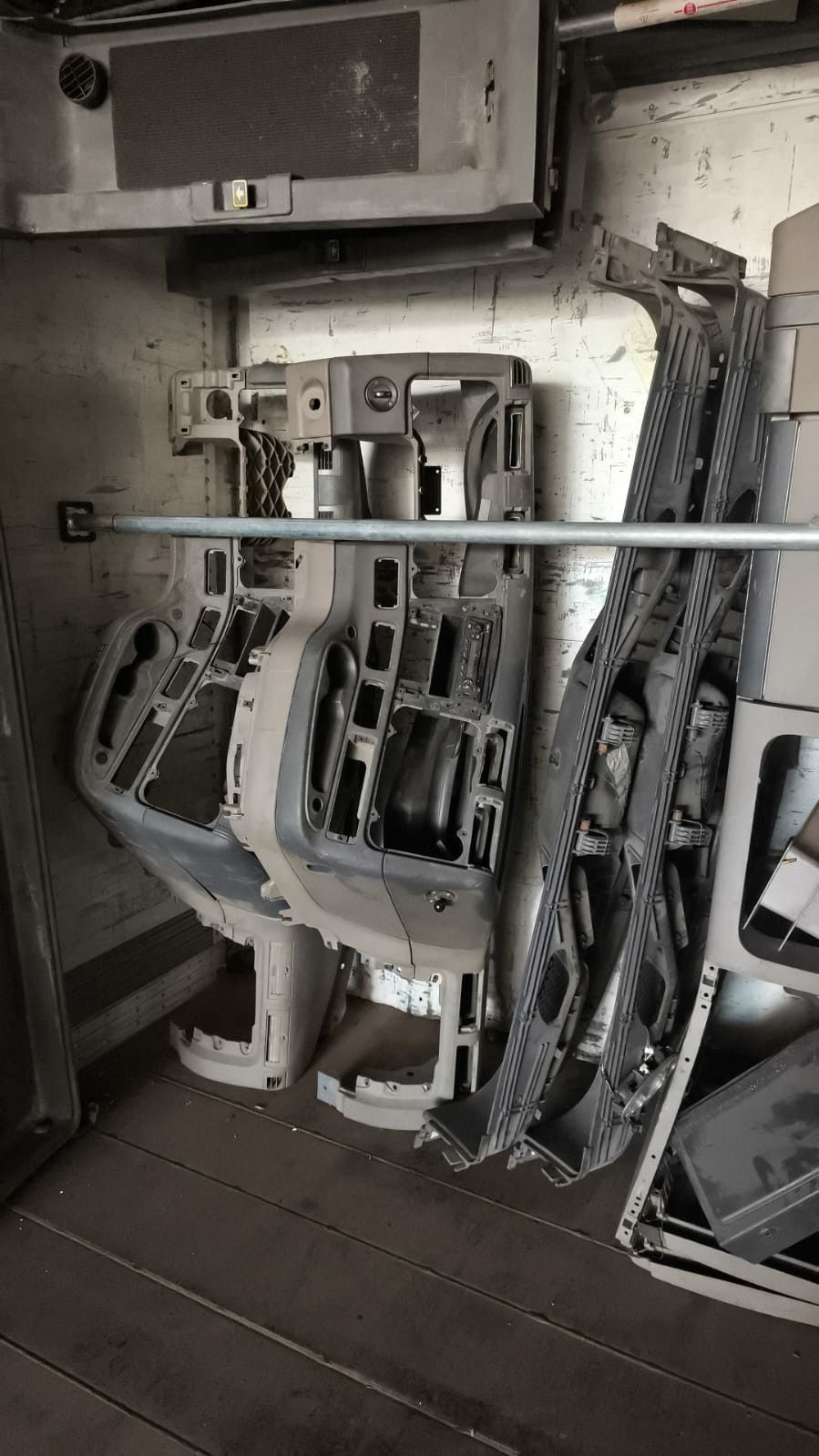 Semi Truck Interior Parts/partes Interior