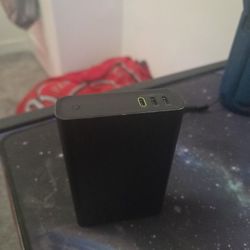 Portable Charger (Universal power Station.)