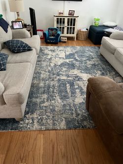 NEW 8x10 RUG
