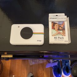 Polaroid Camera 