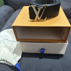Belt Louis Vuitton 