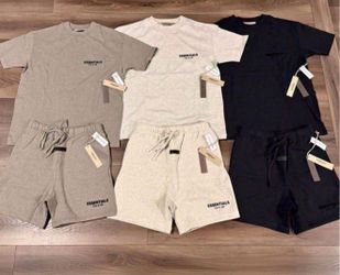 Essentials Shirts & Shorts 🩳