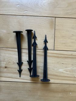 Plastic Spikes - 24 Pcs