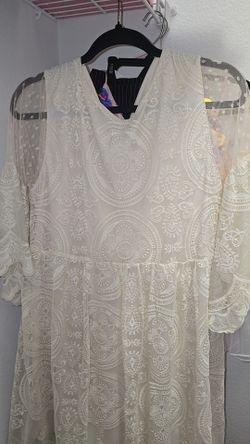 Cream color  Pink  Blush maternity dress size M