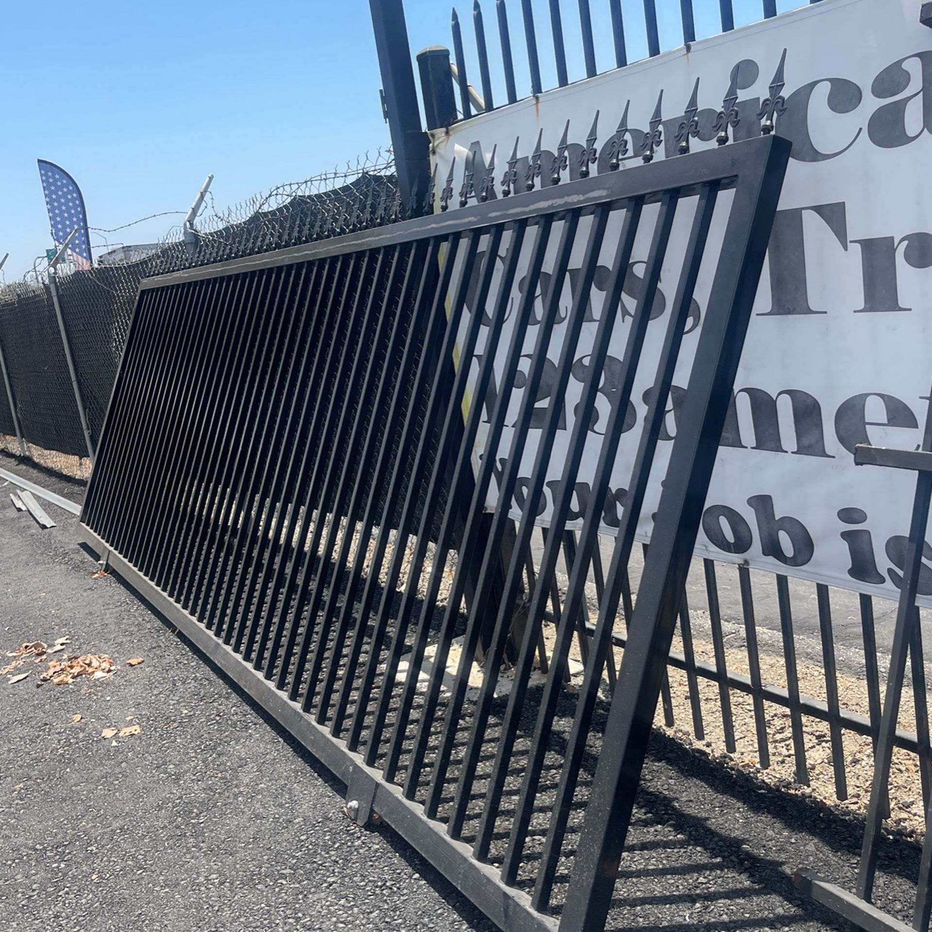 Sliding Gate Almost New 18 1/2 X6 Powder Coated Black