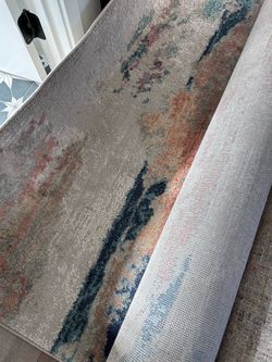 5x7 Abstract Area Rug