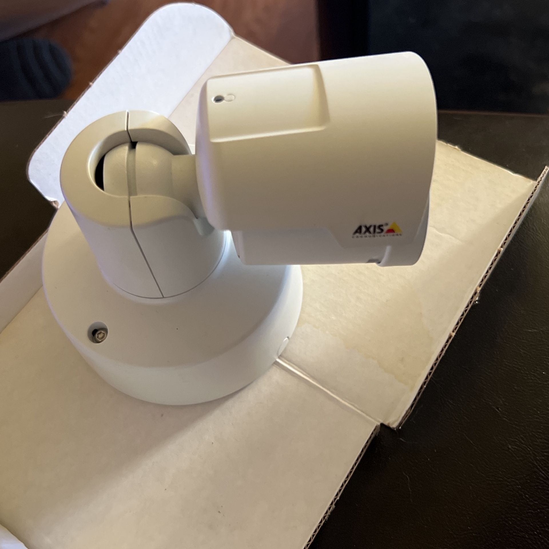 Axis M2025-LE Network Camera Price Is Very Negotiable