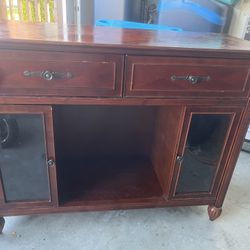 Dresser/ Furniture