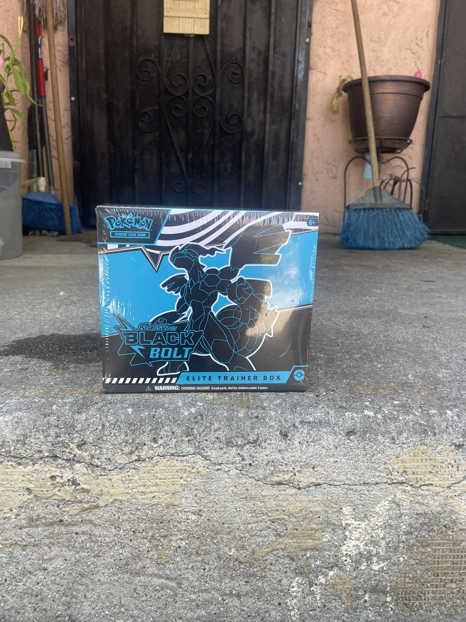 Pokemon Black Bolt Etb