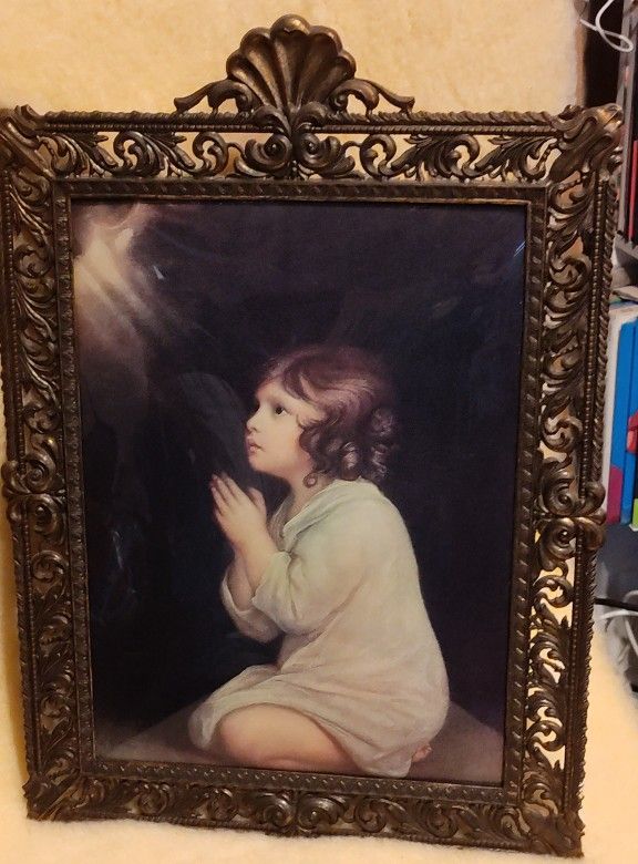 Convex Glass Ornate Praying Child Picture Frame 