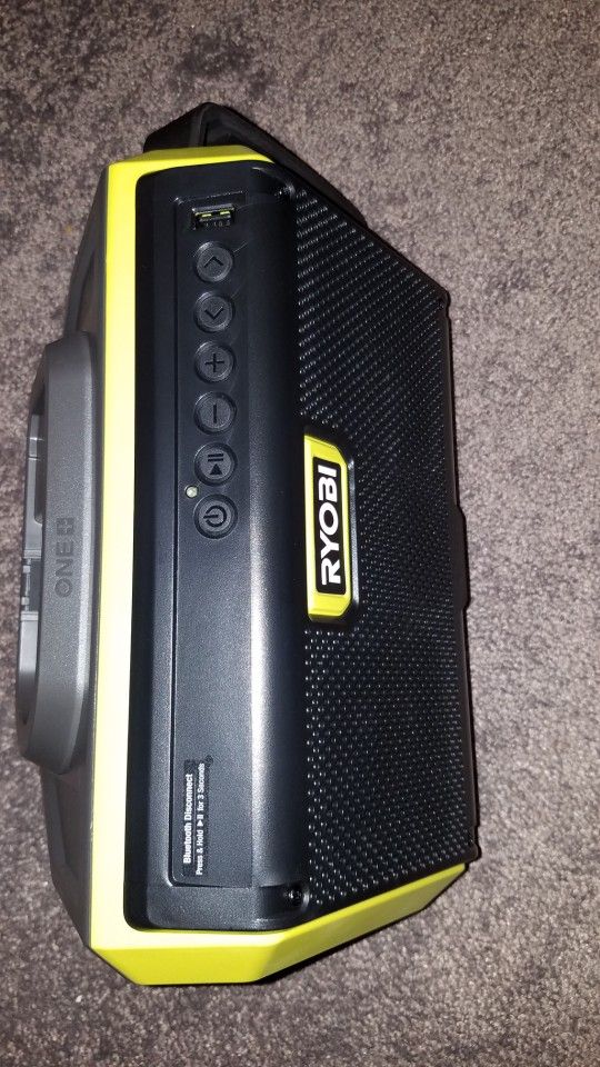 Ryobi 18v Bluetooth Speaker