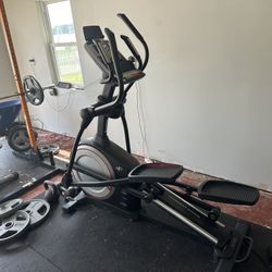 NordicTrack E70 Elliptical 