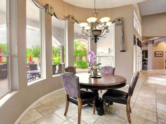 60” Round Dining Table with 4 Chairs – Beautiful Solid, Heavy Set