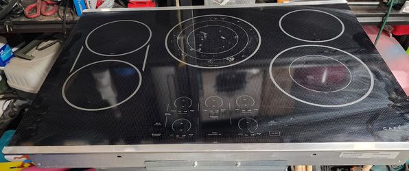 Café Induction Cooktop 