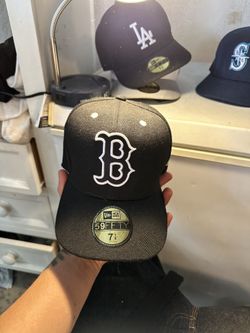B Hat
