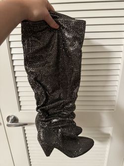 Woman’s Boots For Sale