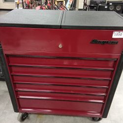 Rolling Snapon Toolbox