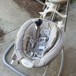 Baby Swing/bouncer
