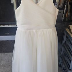 FIRST COMMUNION DRESS SIZE MEDIUM