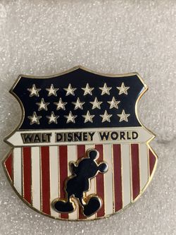WDW Walt Disney World COLLECTORS PINS USA Americana Mickey Mouse Aurora Sleeping Beauty