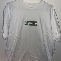 Supreme Box Logo tees