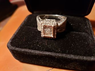 Real Diamond ring
