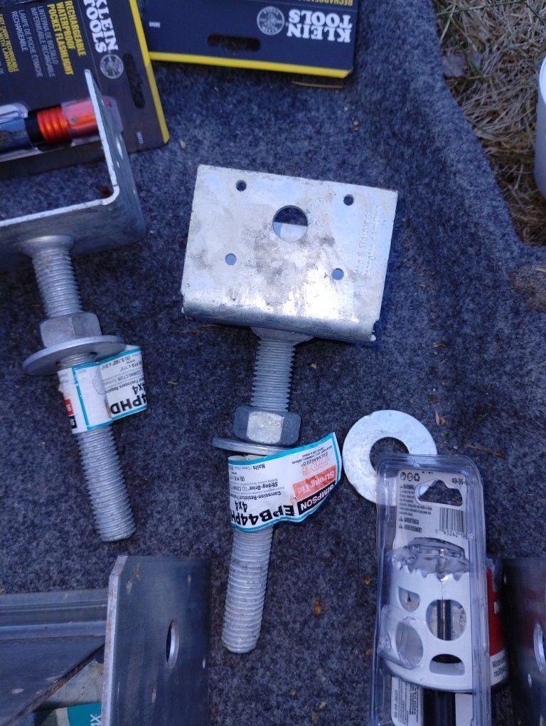 wood post brackets