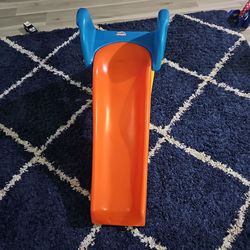 Kids slide in very good condition