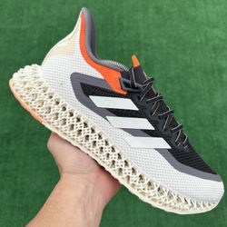 ADIDAS 4DFWD 2 “BLACK / CLOUD WHITE” (Size 10.5, Men’s)