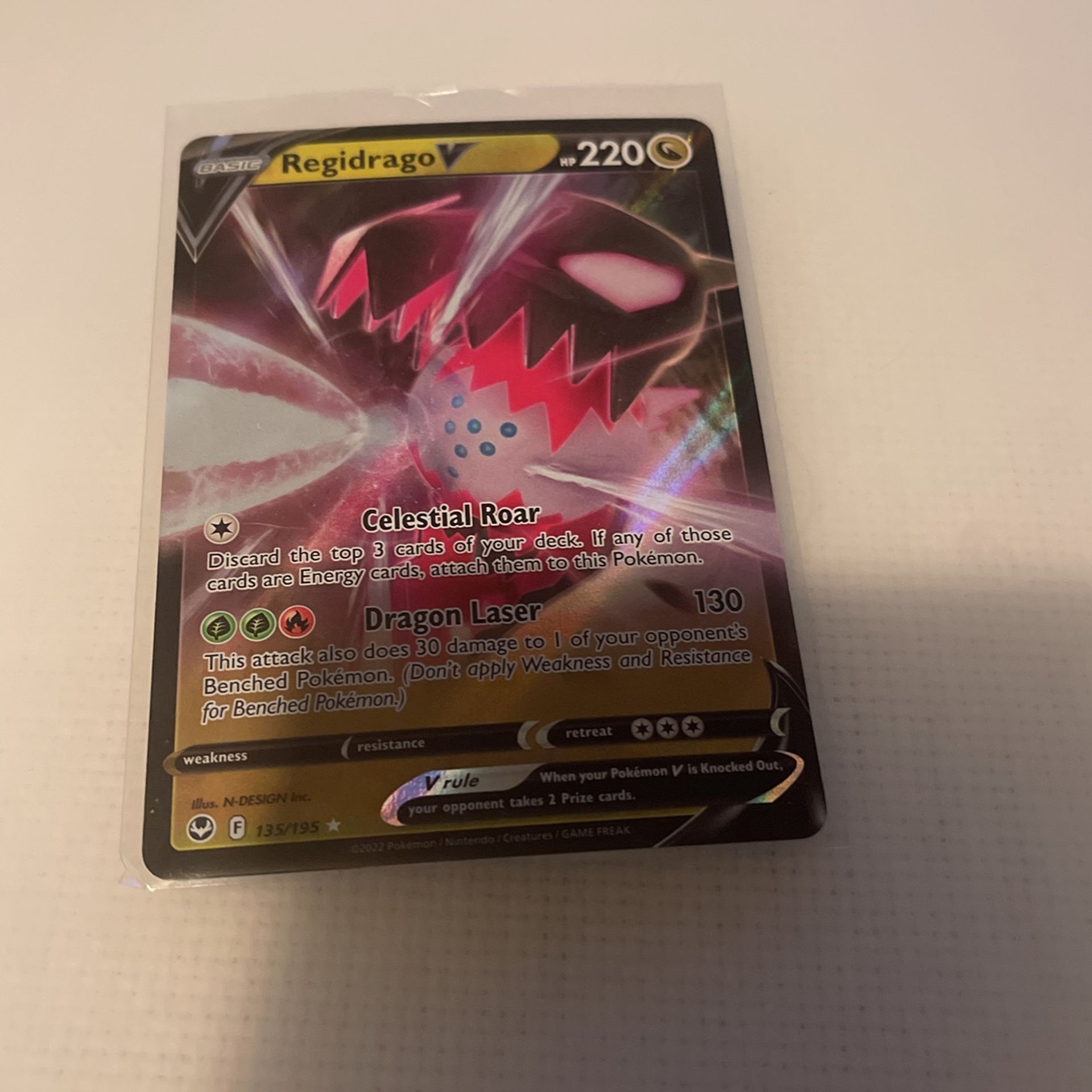 Pokémon Regidrago V 135/195