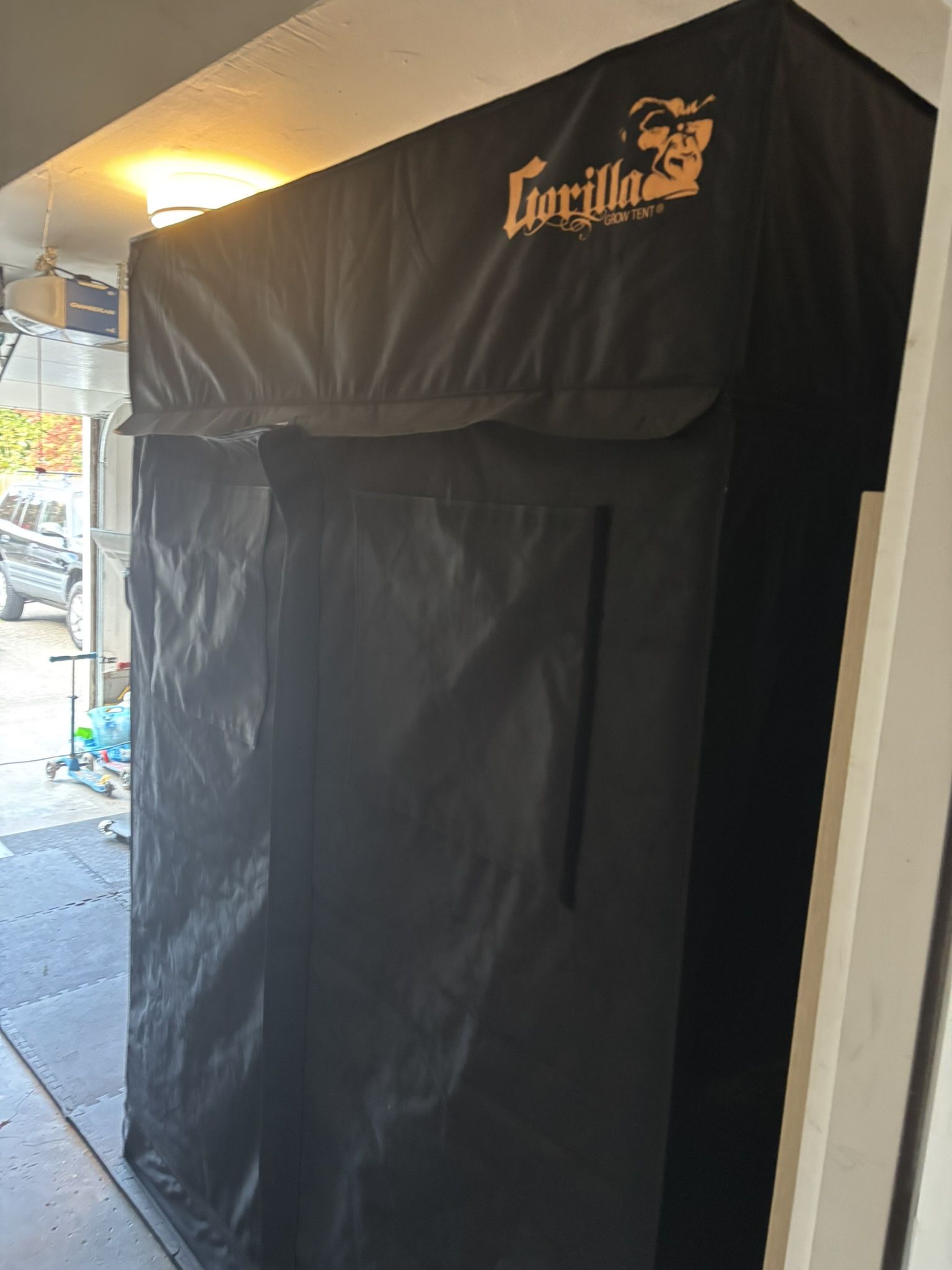 Gorilla Grow Tent 5’ X 5’