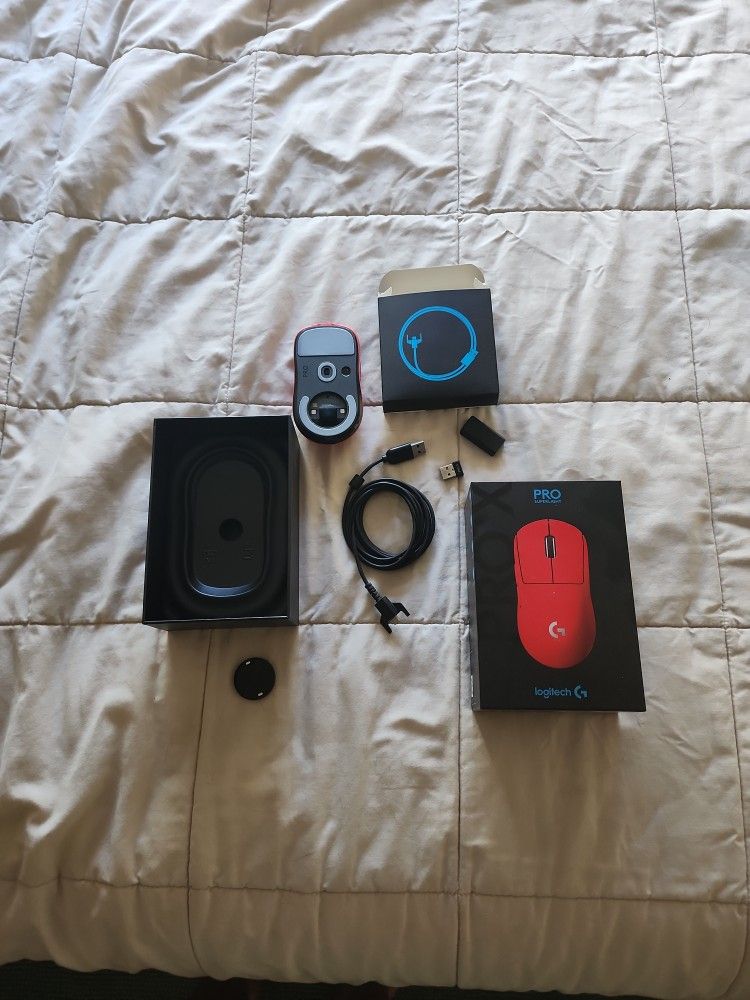 Logitech Superlight Pro X Red Edition