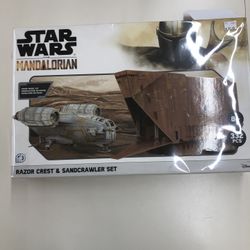 Star Wars Razor Crest & Sandcrawler Set Model Kit