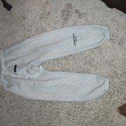 Essential Pants Grey