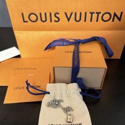 Louis Vuitton Lock Necklace 