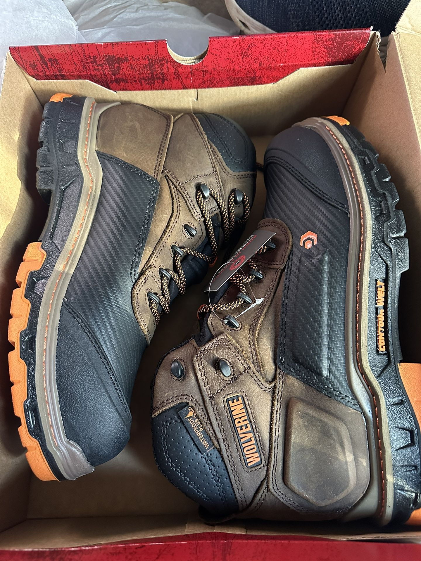NWT WOLVERINE MEN
