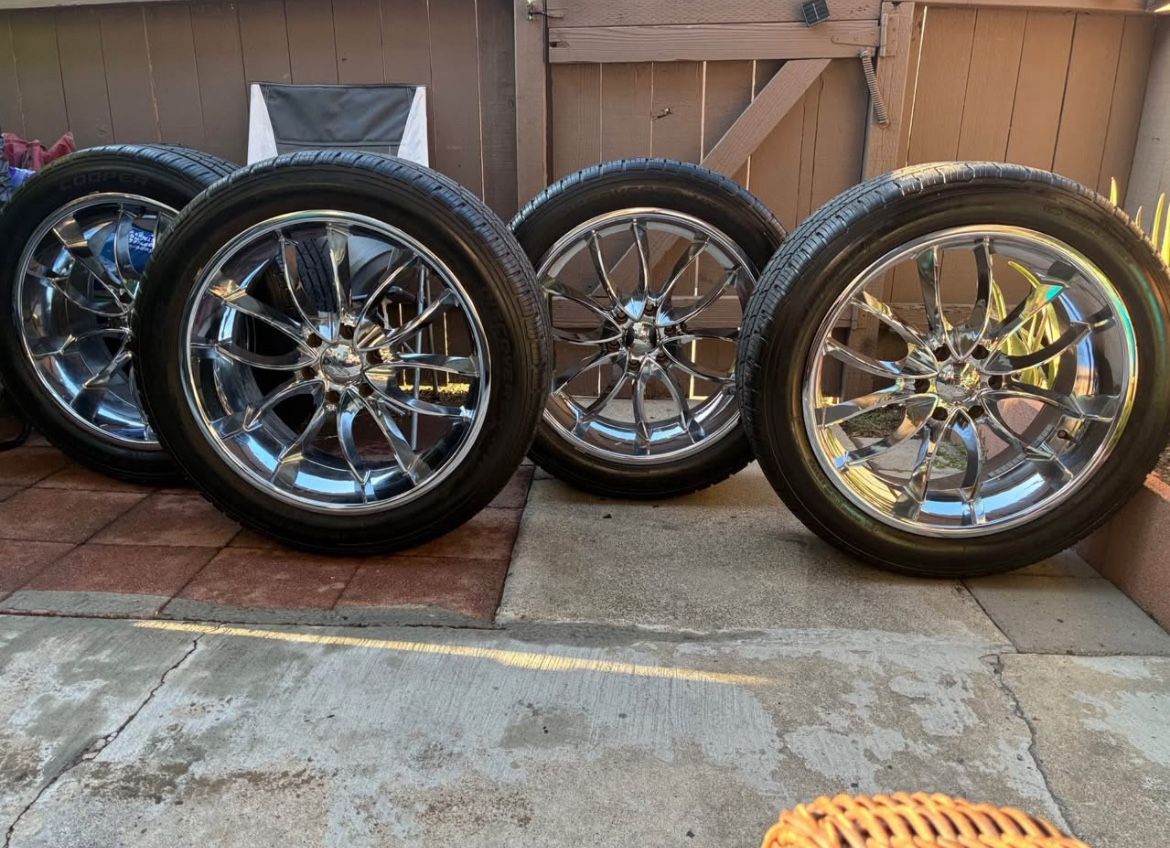 rims and tires ( set of four) 22” (F-150)