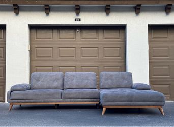 Couch/Sofa Sectional - Microfiber - Extended - Delivery Available 🚛