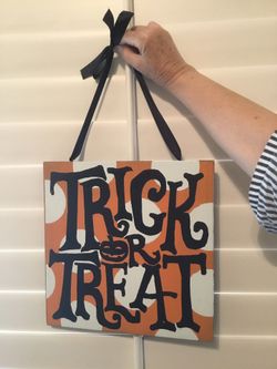 Trick or Treat Halloween door sign