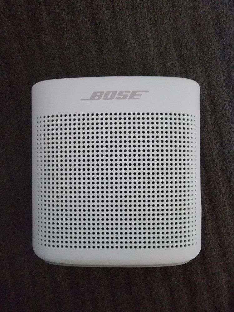 BOSE Soundlink Color Portable Bluetooth Speaker II