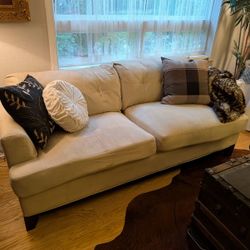 Great Ivory Fabric 85 Inch Couch 